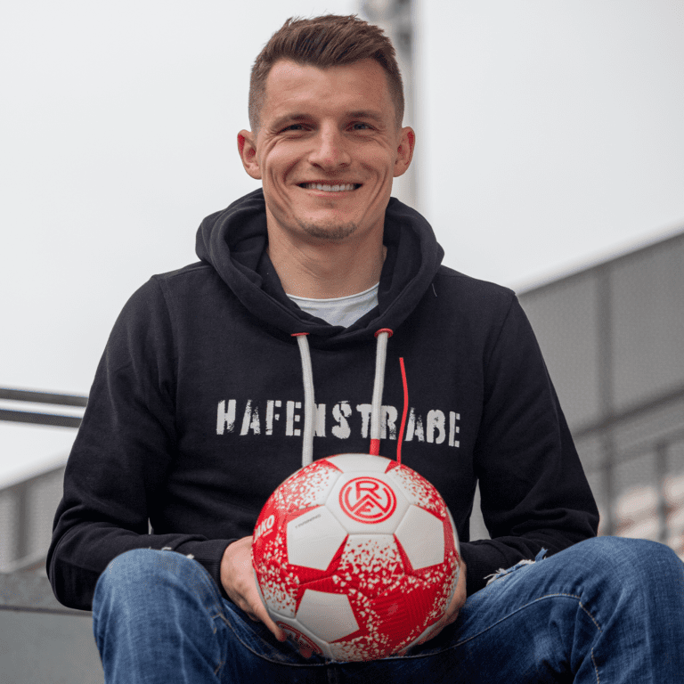 Thomas Eisfeld weiter an der Hafenstraße – Rot-Weiss Essen