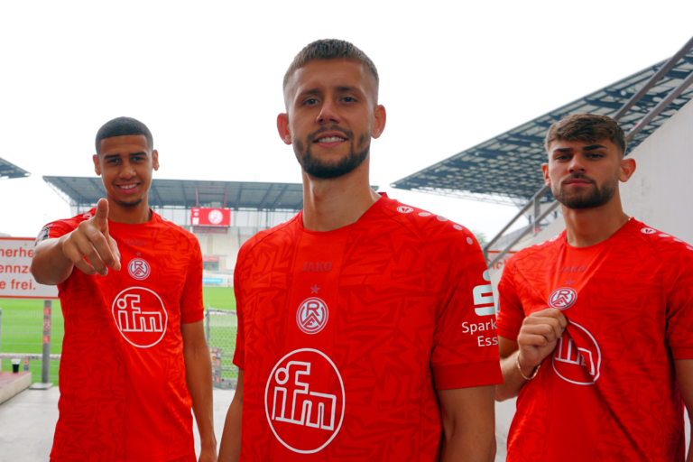 Heimtrikot ab Dienstag im Fanshop an der Hafenstraße! – Rot-Weiss Essen