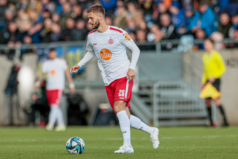 1:1-Remis in Saarbrücken: Kampfleistung beschert Punkt! – Rot-Weiss Essen