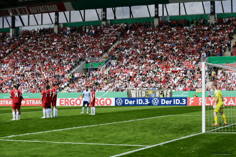 Tickets für DFB-Pokalspiel gegen Leipzig ab Dienstag erhältlich – Rot-Weiss Essen