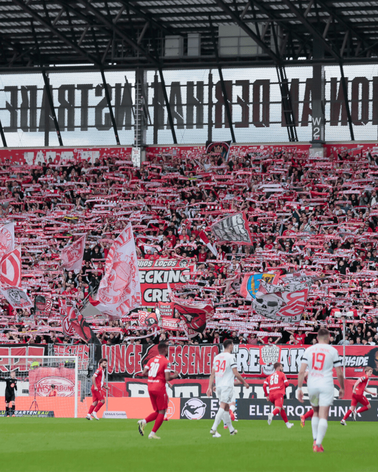 DAUERKARTENVERKAUF 2024/25: Nächste Verkaufsphasen stehen an – Rot-Weiss Essen